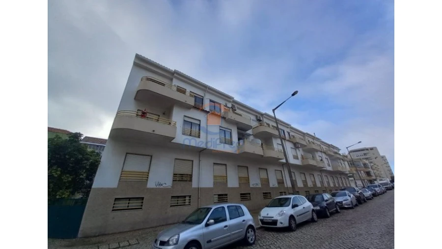 Apartamento T3 para Venda em Costa da Caparica