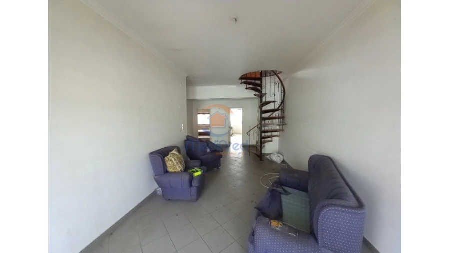 Apartamento T3 para Venda em Costa da Caparica Foto 10