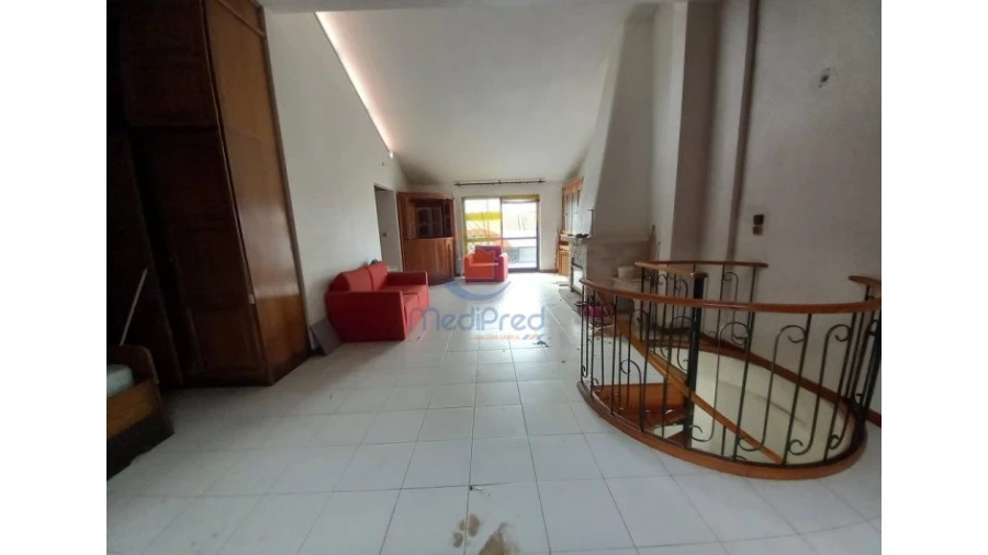 Apartamento T3 para Venda em Costa da Caparica Foto 18