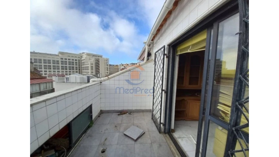 Apartamento T3 para Venda em Costa da Caparica Foto 25