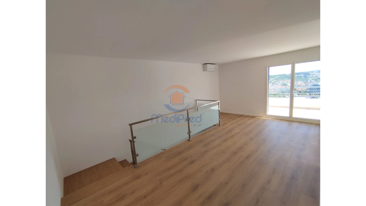 Apartamento T4 para Venda em Odivelas Foto 32