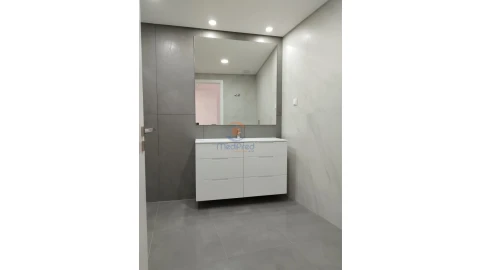 Apartamento T4 para Venda em Odivelas