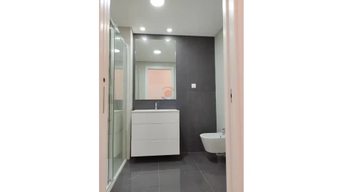 Apartamento T4 para Venda em Odivelas