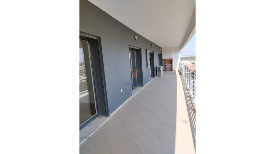 Apartamento T4 para Venda em Odivelas Foto 7