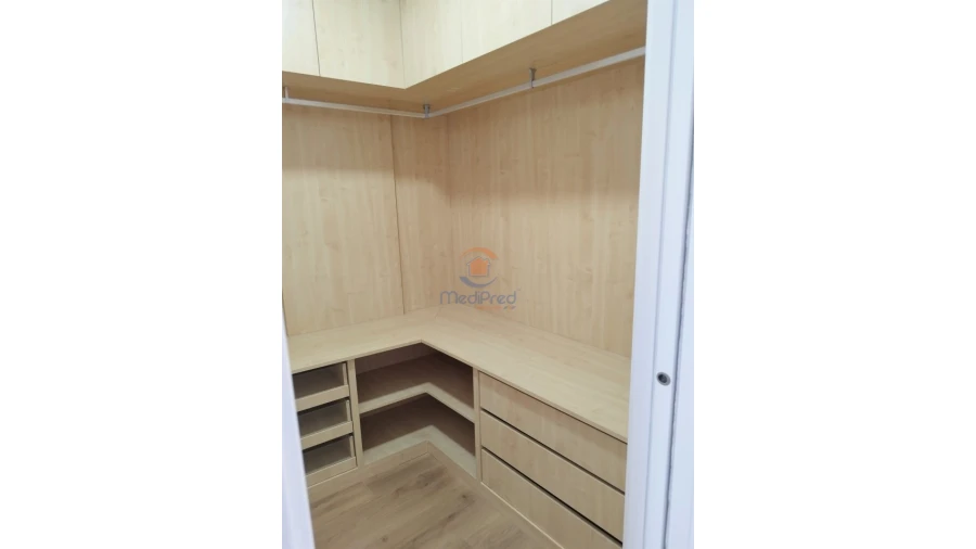 Apartamento T4 para Venda em Odivelas Foto 15