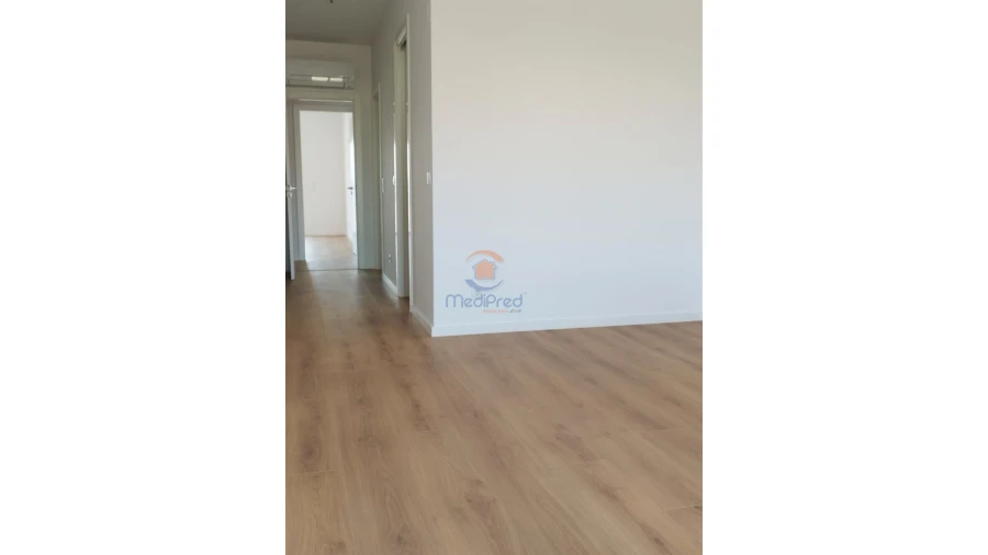 Apartamento T4 para Venda em Odivelas Foto 16
