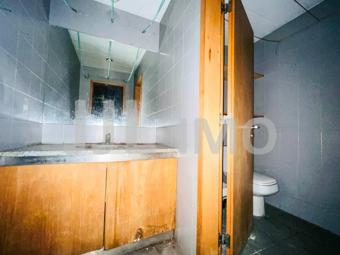 Loja para Arrendamento em Santa Maria e São Miguel, São Martinho, São Pedro Penaferrim Foto 9