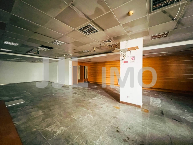 Loja para Arrendamento em Santa Maria e São Miguel, São Martinho, São Pedro Penaferrim Foto 14