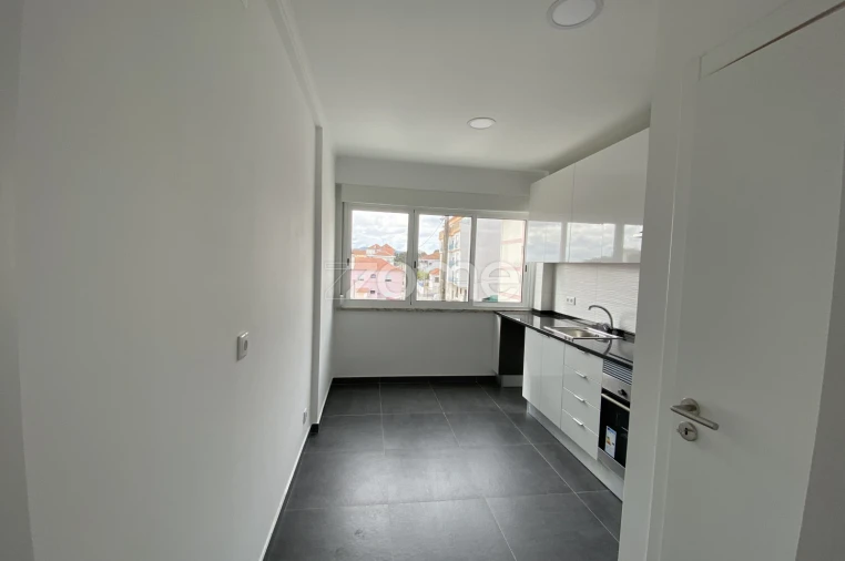 Prédio para Venda em Agualva e Mira-Sintra Foto 13