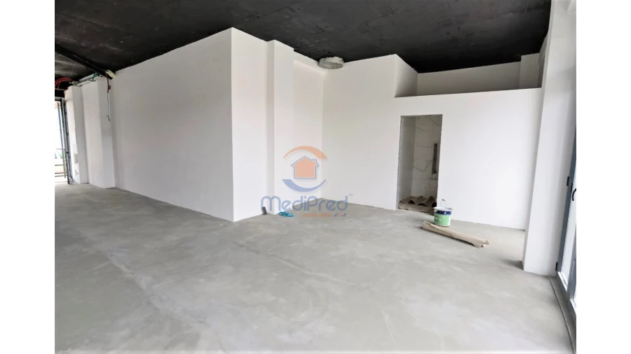 Loja para Venda em Ramada e Caneças Foto 3