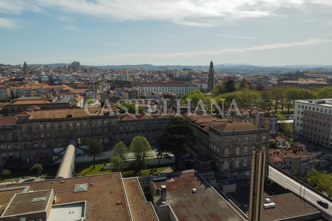 Apartamento T2 para Venda em Cedofeita, Santo Ildefonso, Sé, Miragaia, São Nicolau e Vitória Foto 12