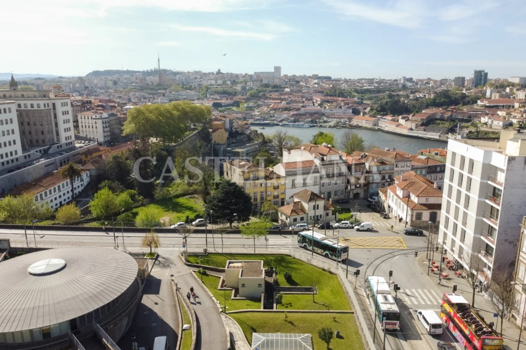 Apartamento T2 para Venda em Cedofeita, Santo Ildefonso, Sé, Miragaia, São Nicolau e Vitória Foto 15