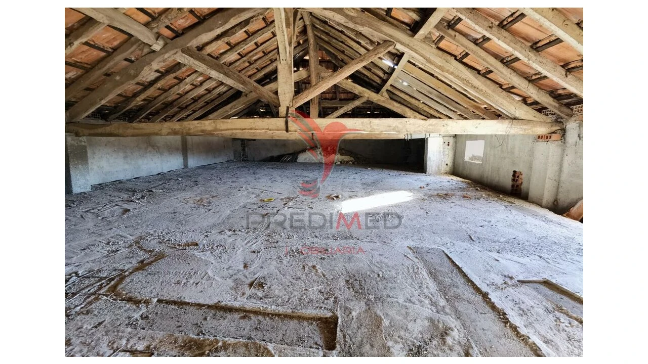 Armazém para Venda em Brogueira, Parceiros de Igreja e Alcorochel Foto 11