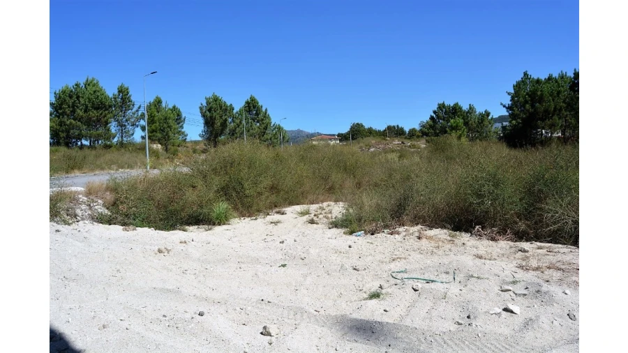 Terreno para Venda em Monsul Foto 4