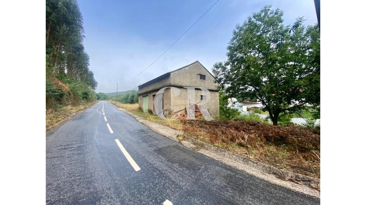 Moradia T3 para Venda em Campelo Foto 55