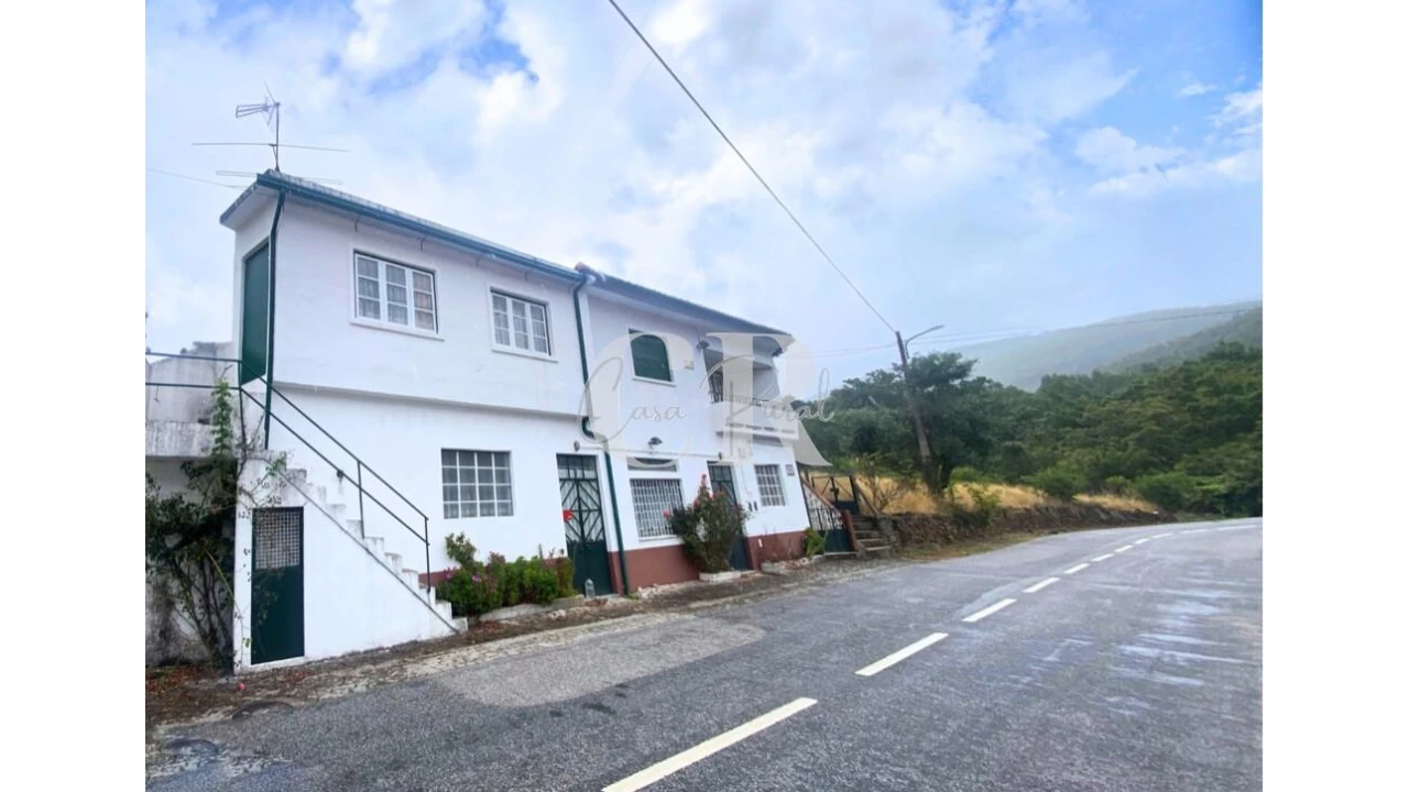 Moradia T3 para Venda em Campelo Foto 1