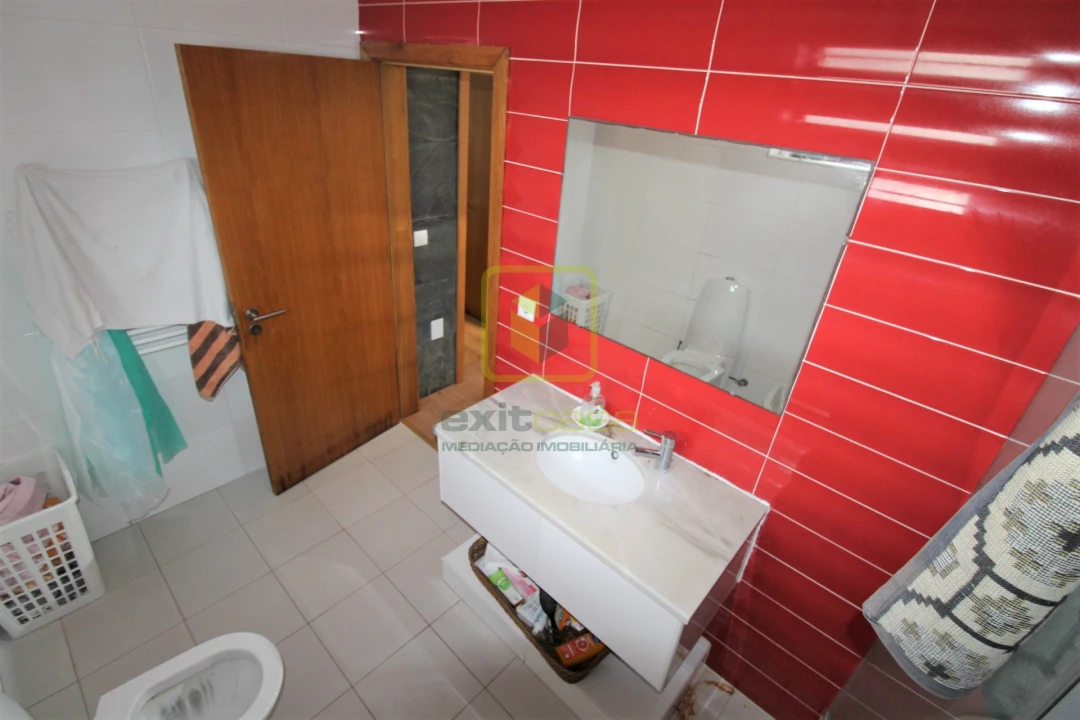 Moradia T4 para Venda em Ílhavo (São Salvador) Foto 7