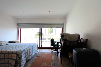 Moradia T4 para Venda em Ílhavo (São Salvador)