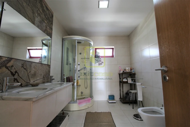 Moradia T4 para Venda em Ílhavo (São Salvador) Foto 9