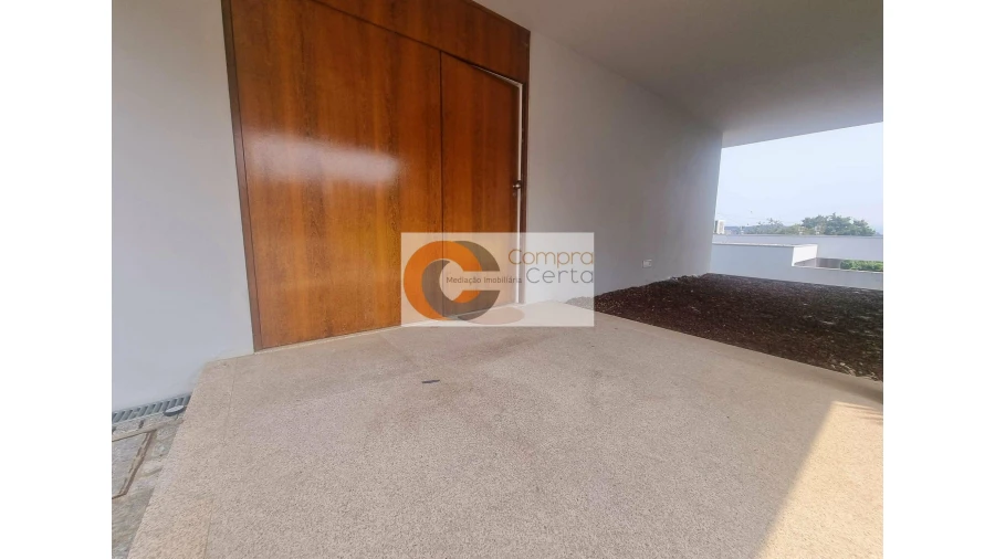 Moradia T3 para Venda em Selho (São Cristovão) Foto 17