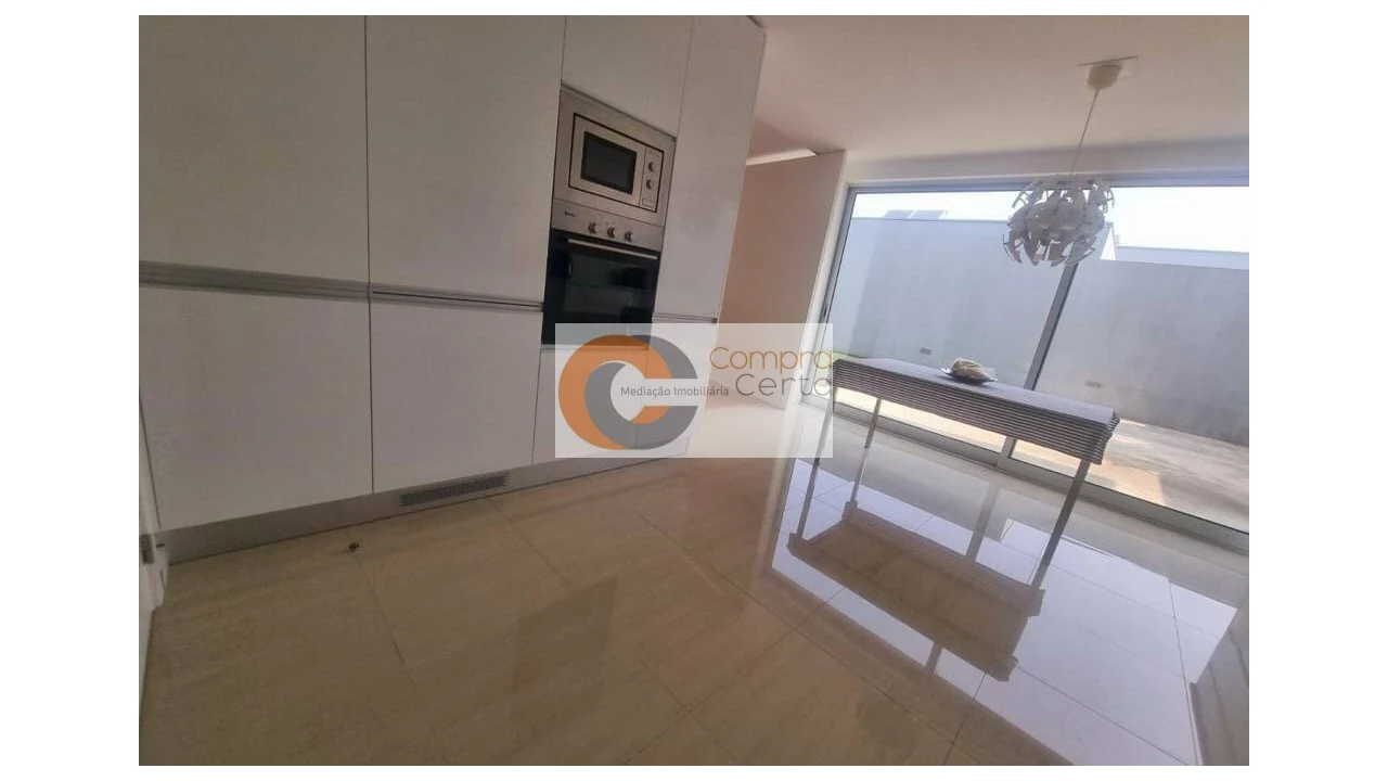 Moradia T3 para Venda em Selho (São Cristovão) Foto 6