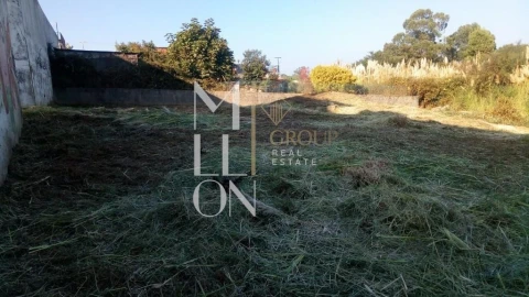 Terreno para Venda em Pedroso e Seixezelo