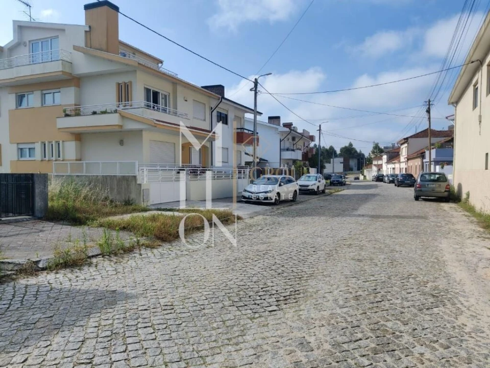 Terreno para Venda em Pedroso e Seixezelo Foto 5