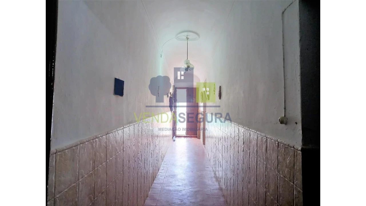 Moradia T4 para Venda em Santo Agostinho e São João Baptista e Santo Amador Foto 4