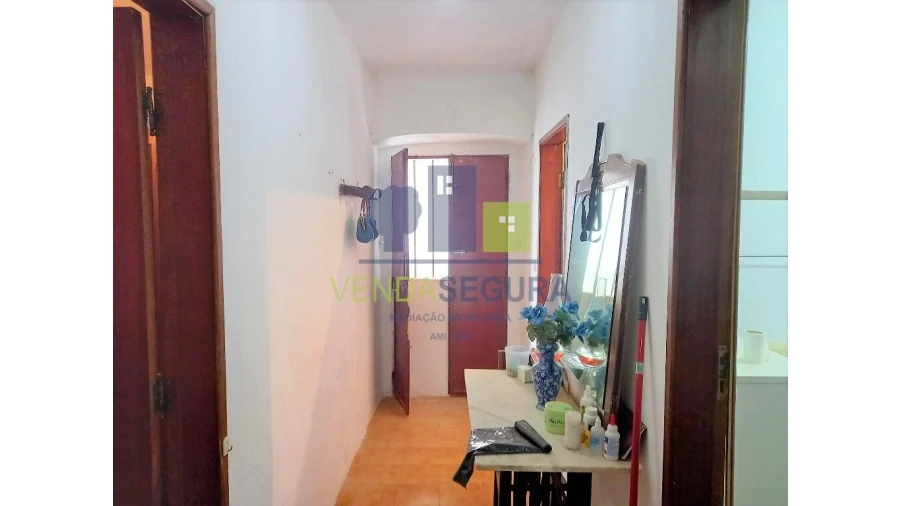 Moradia T4 para Venda em Santo Agostinho e São João Baptista e Santo Amador Foto 7