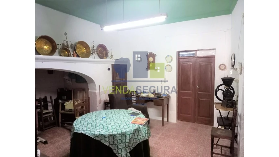 Moradia T4 para Venda em Santo Agostinho e São João Baptista e Santo Amador Foto 6