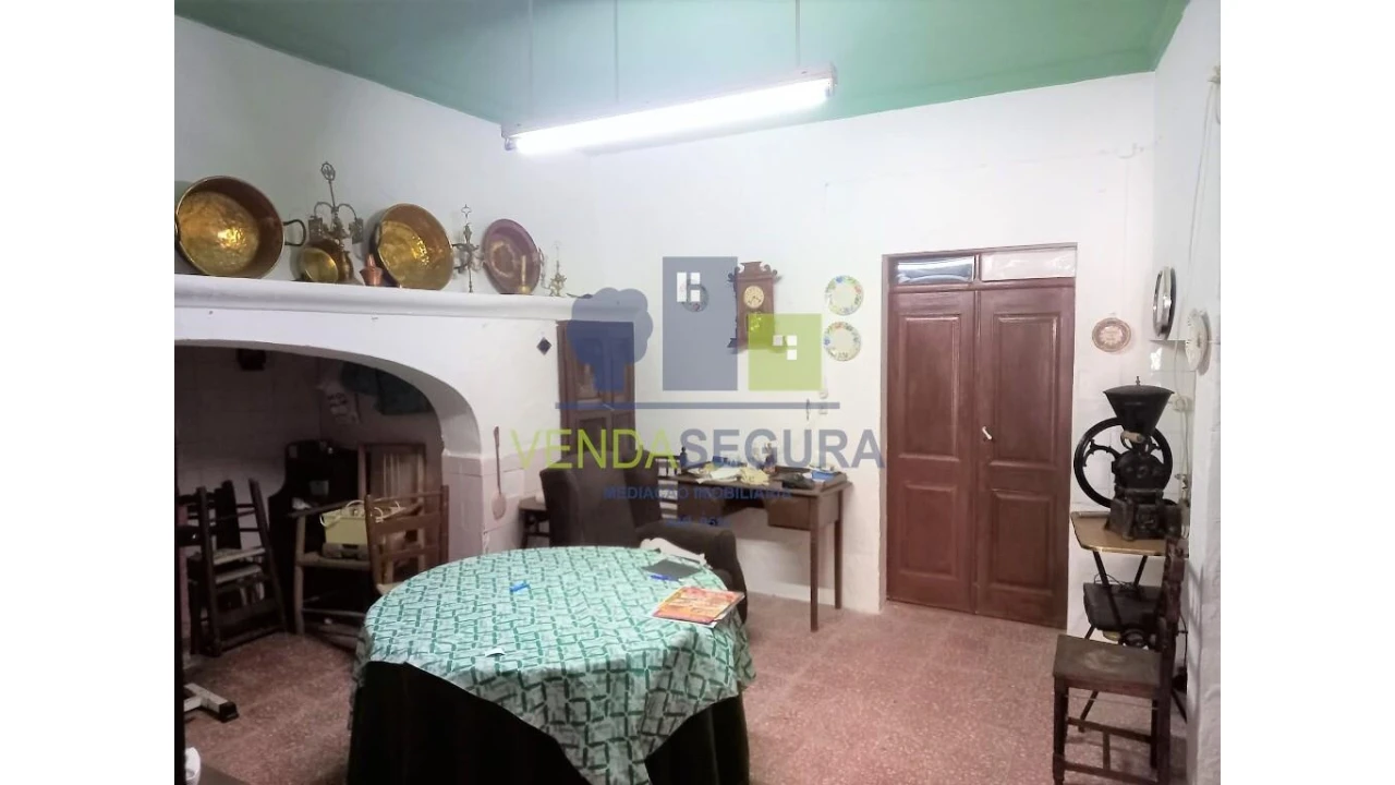 Moradia T4 para Venda em Santo Agostinho e São João Baptista e Santo Amador Foto 6