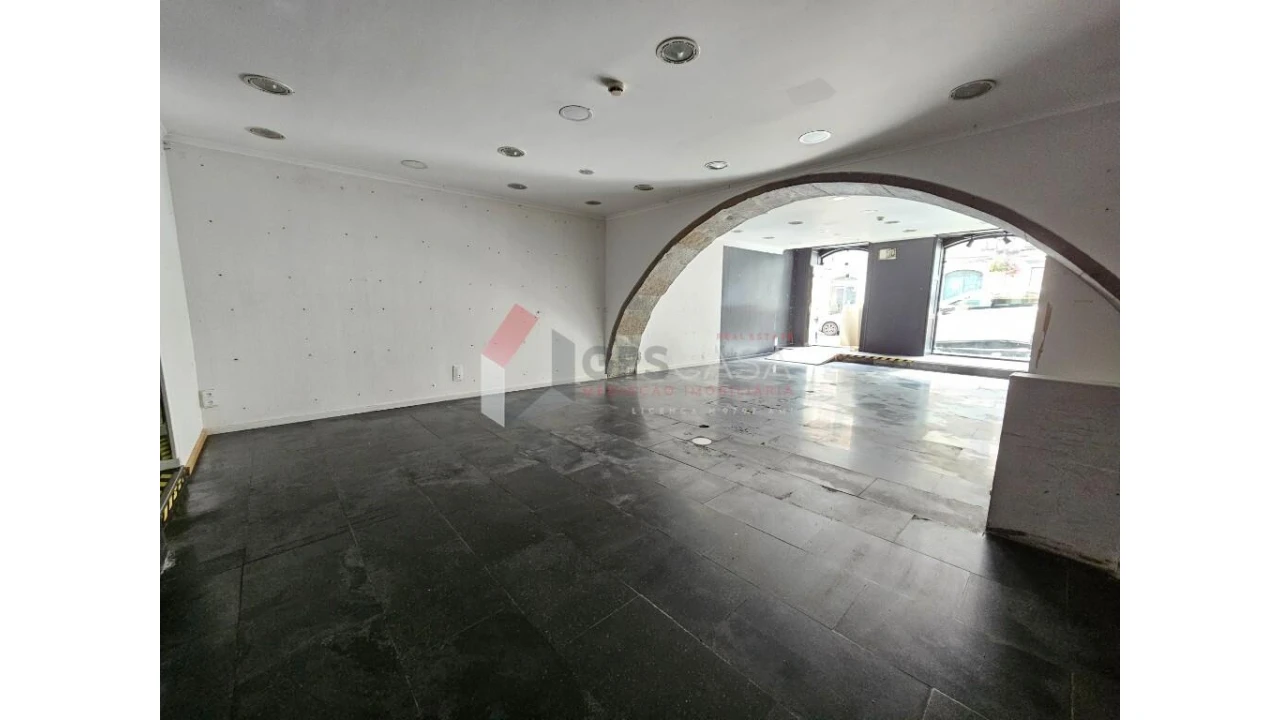 Prédio para Venda em São Sebastião Foto 5