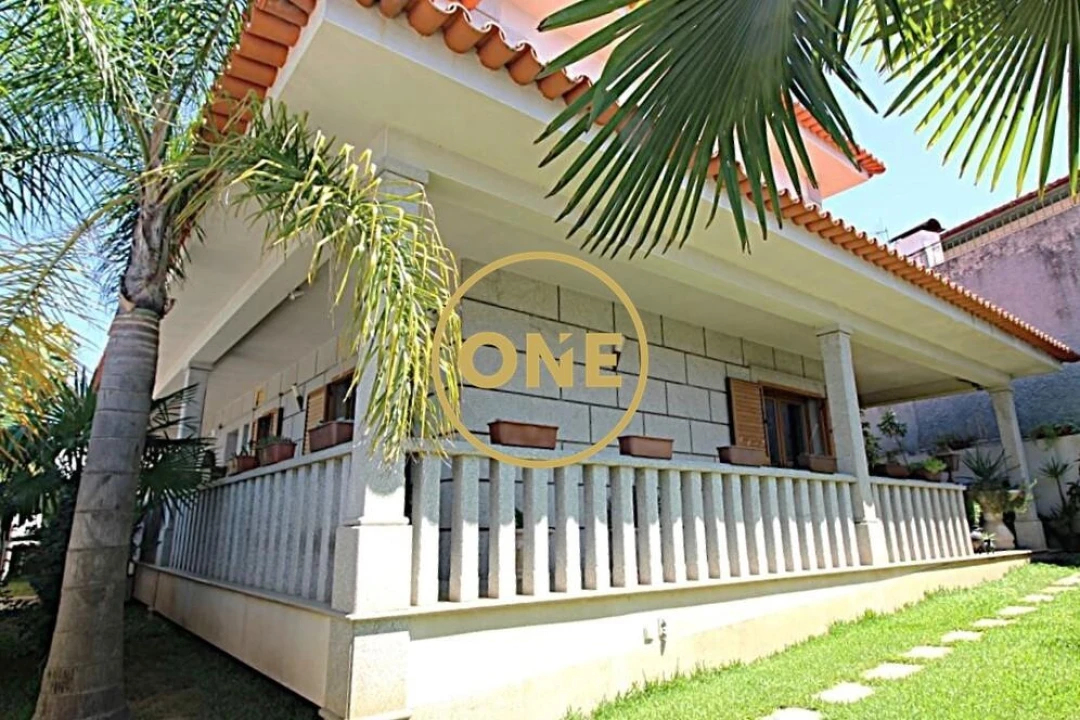 Moradia T4 para Venda em Gondifelos, Cavalões e Outiz Foto 21