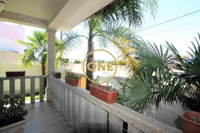 Moradia T4 para Venda em Gondifelos, Cavalões e Outiz