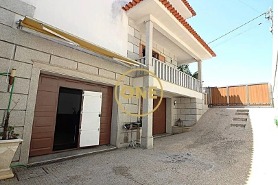 Moradia T4 para Venda em Gondifelos, Cavalões e Outiz