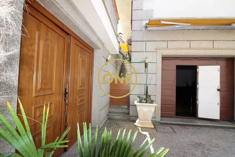 Moradia T4 para Venda em Gondifelos, Cavalões e Outiz Foto 35