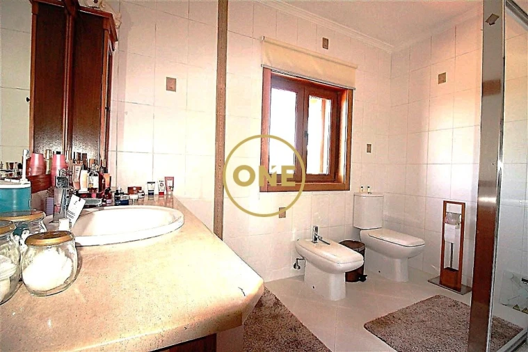 Moradia T4 para Venda em Gondifelos, Cavalões e Outiz Foto 4