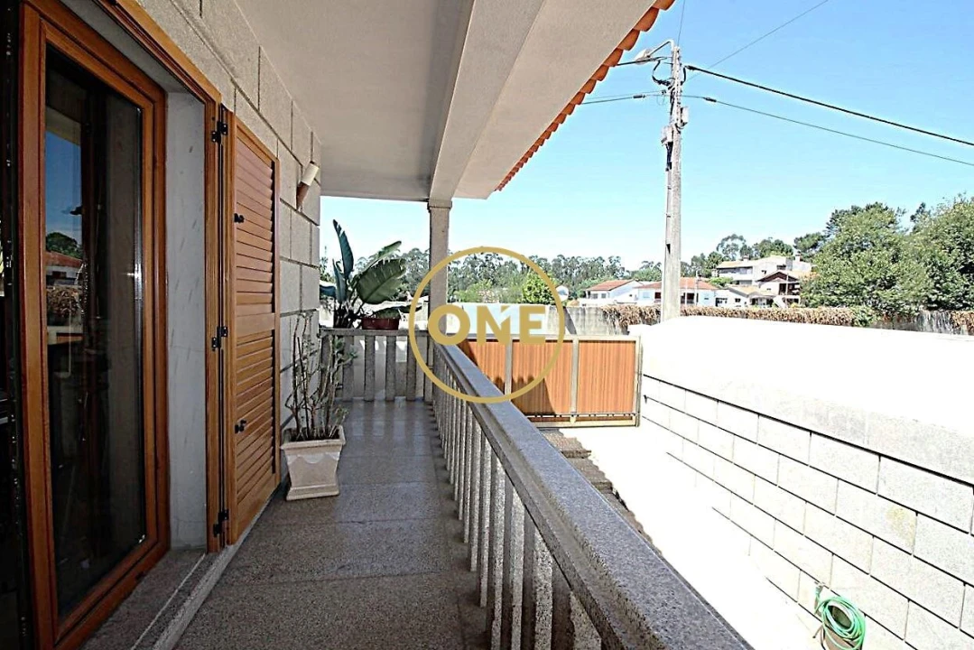 Moradia T4 para Venda em Gondifelos, Cavalões e Outiz Foto 16