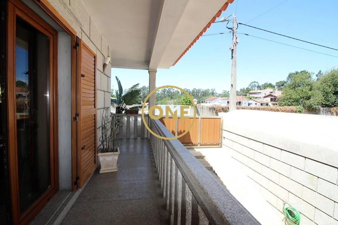 Moradia T4 para Venda em Gondifelos, Cavalões e Outiz Foto 18