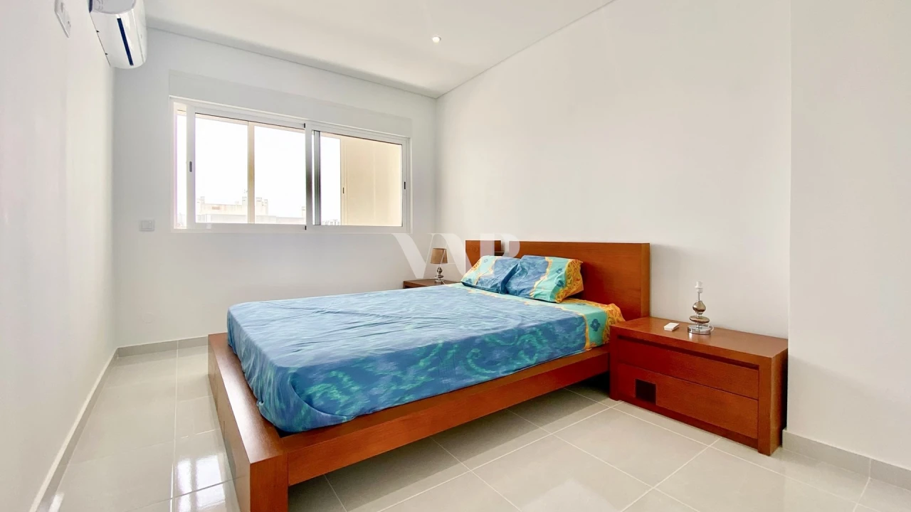 Apartamento T2 para Venda em Quarteira Foto 12