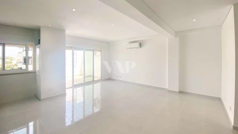 Apartamento T2 para Venda em Quarteira