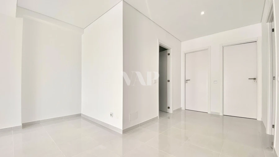 Apartamento T2 para Venda em Quarteira Foto 8