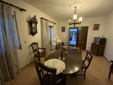 Moradia T2 para Venda em Sabugal e Aldeia de Santo António