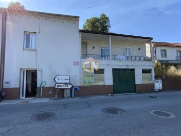 Moradia T2 para Venda em Sabugal e Aldeia de Santo António