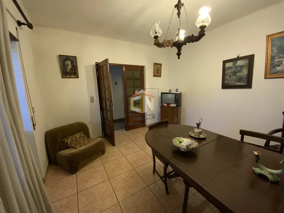 Moradia T2 para Venda em Sabugal e Aldeia de Santo António Foto 4