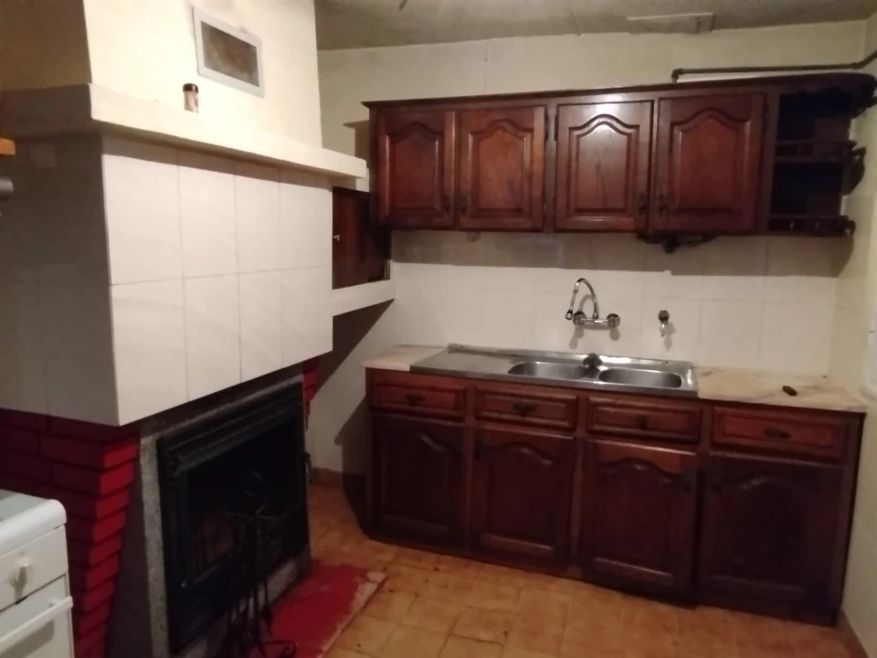 Moradia T2 para Venda em Sabugal e Aldeia de Santo António Foto 11