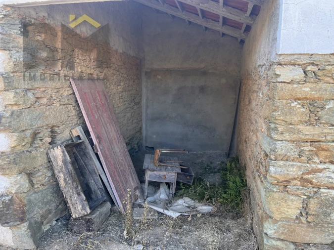 Quinta T0 para Venda em Santo Andre das Tojeiras Foto 21