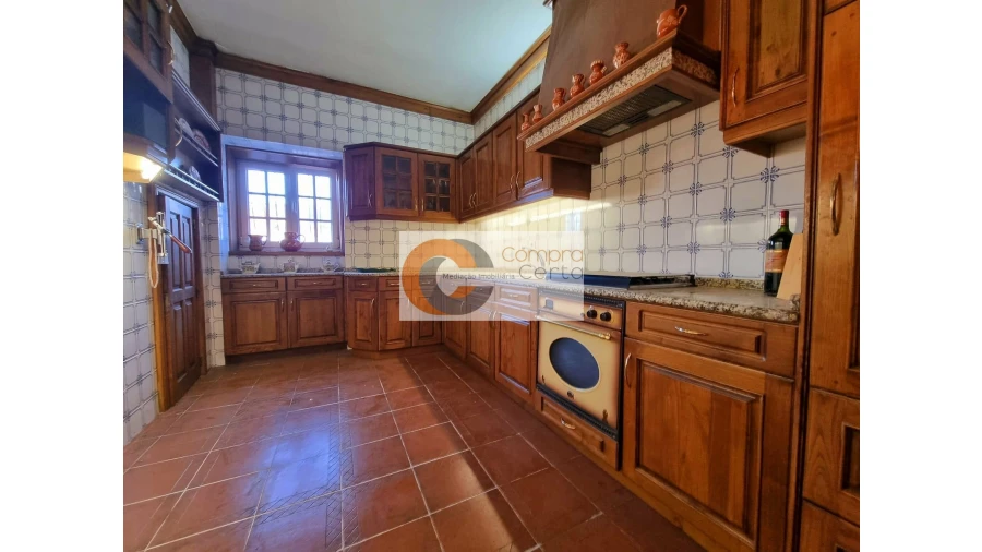 Quinta T5 para Venda em Serzedelo Foto 5