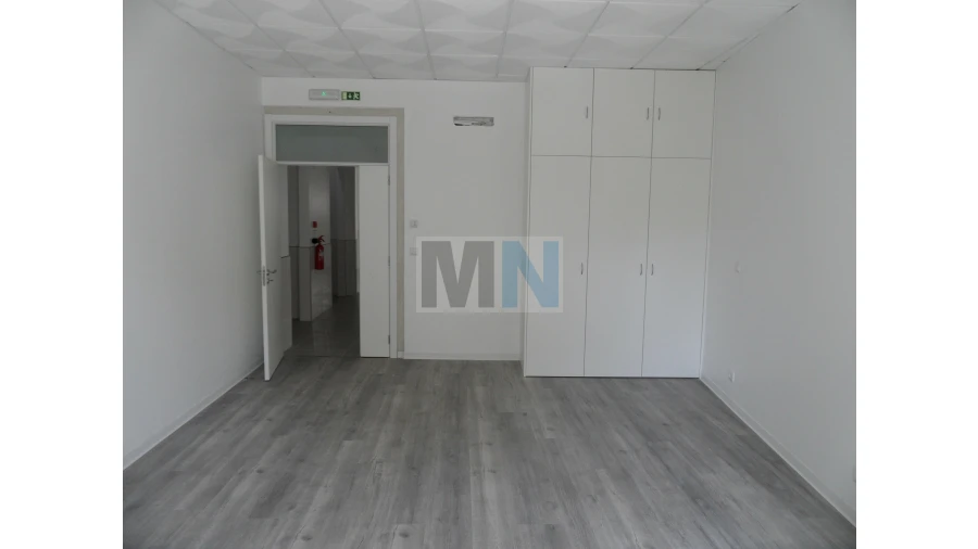 Prédio para Venda em Soure Foto 8