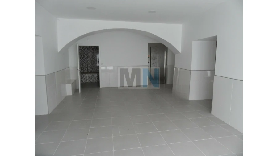 Prédio para Venda em Soure Foto 17